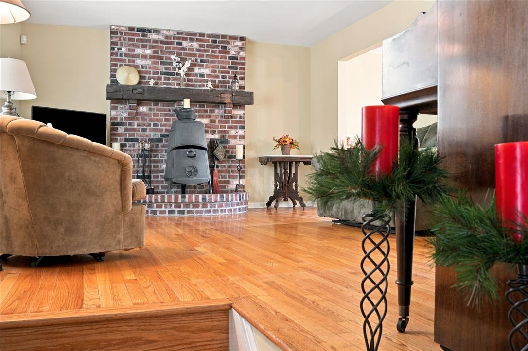 1543 Stoke Park Road Property Photo 20