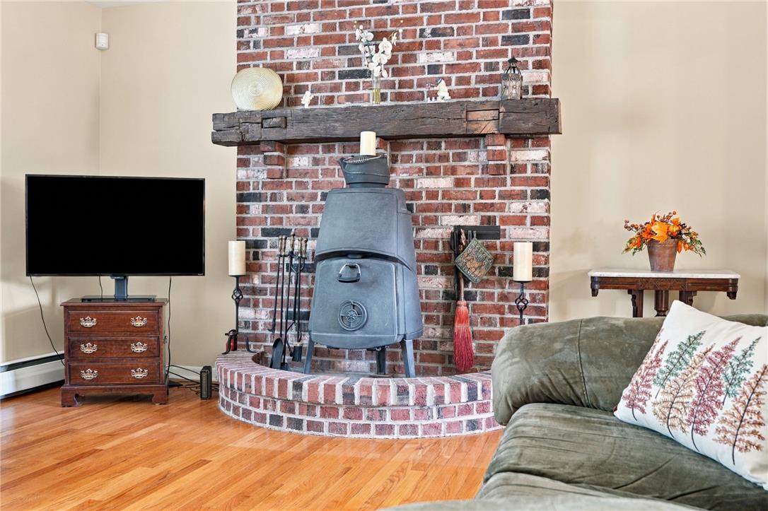 1543 Stoke Park Road Property Photo 23