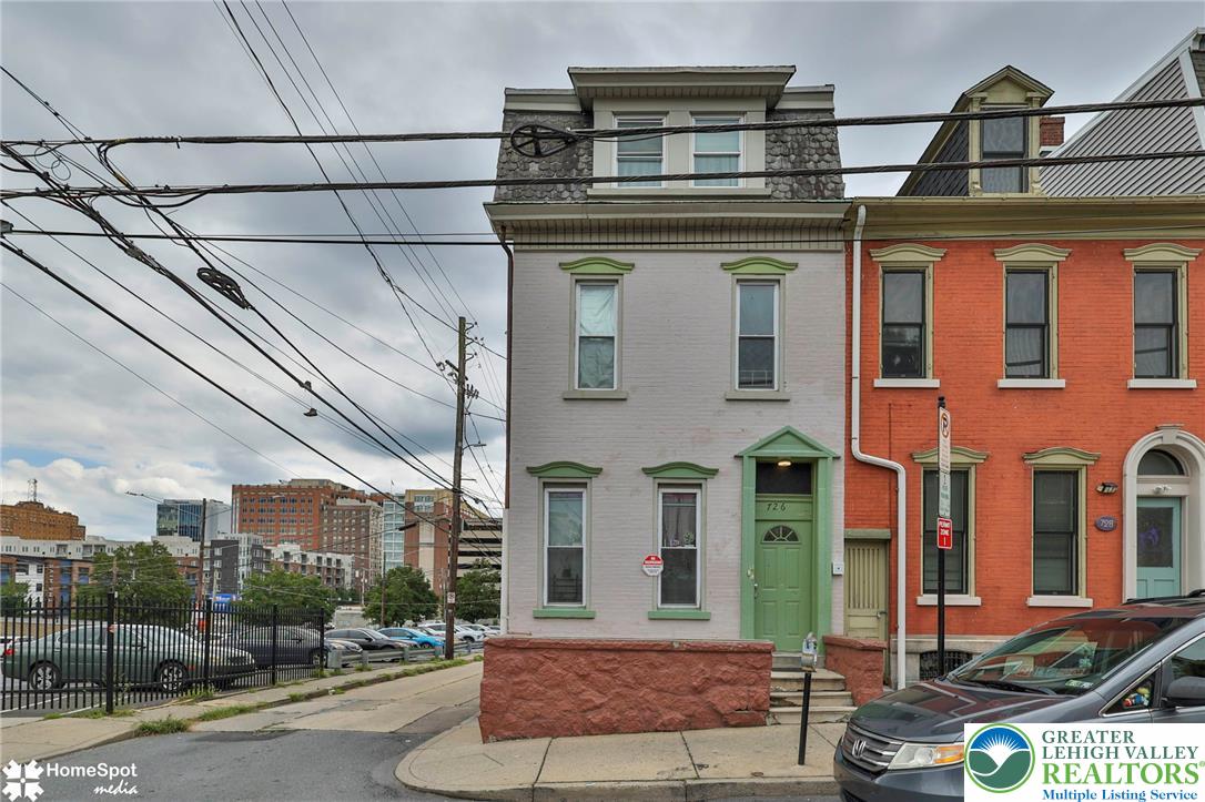 4 Multi Unit Portfolio Property Photo 1