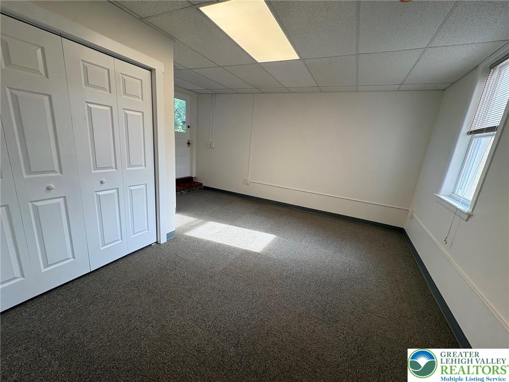 146 North Street Property Photo 8