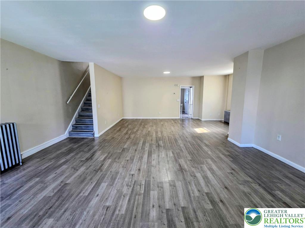 2111 North 1st Avenue Property Photo 2