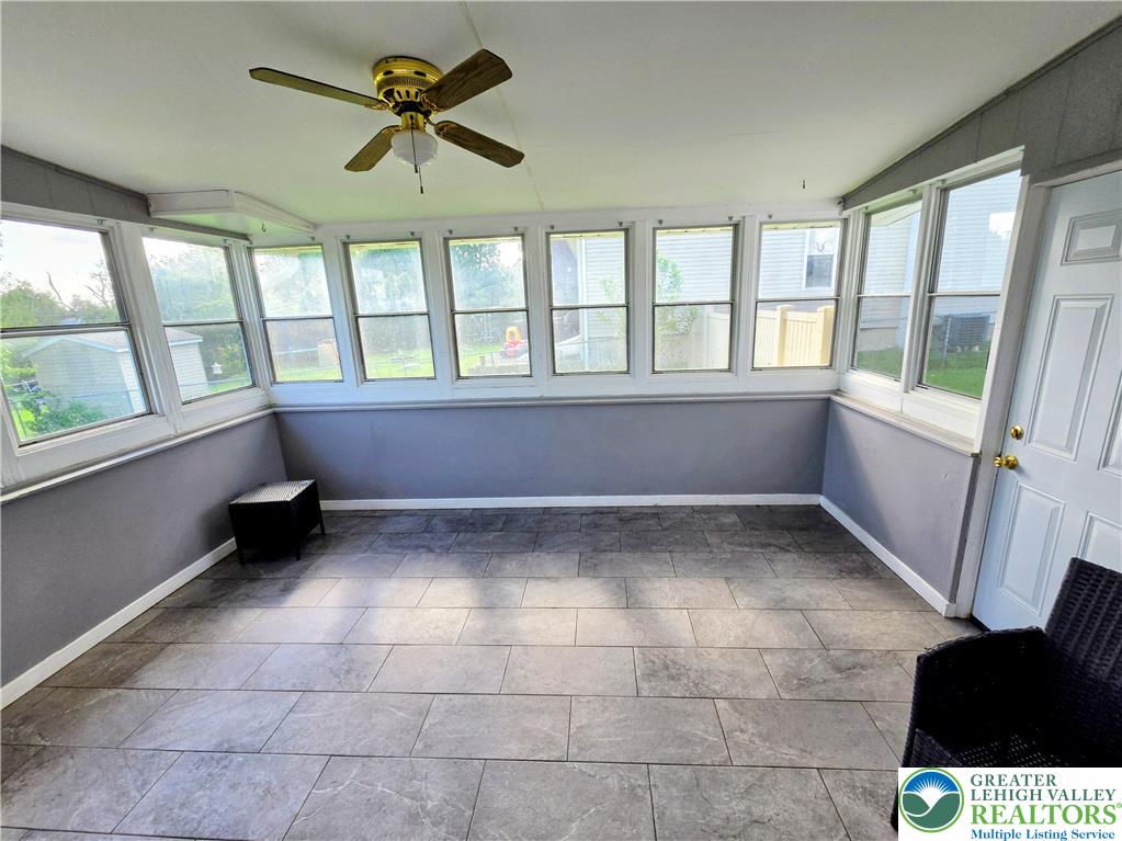 2111 North 1st Avenue Property Photo 6