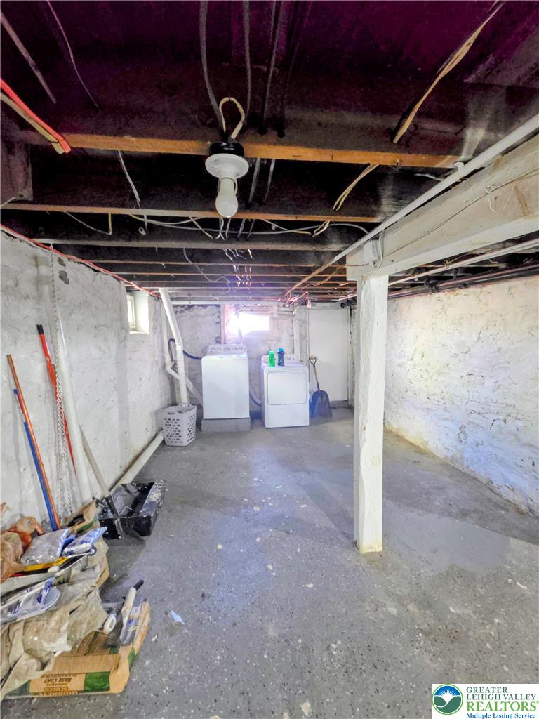 2111 North 1st Avenue Property Photo 18
