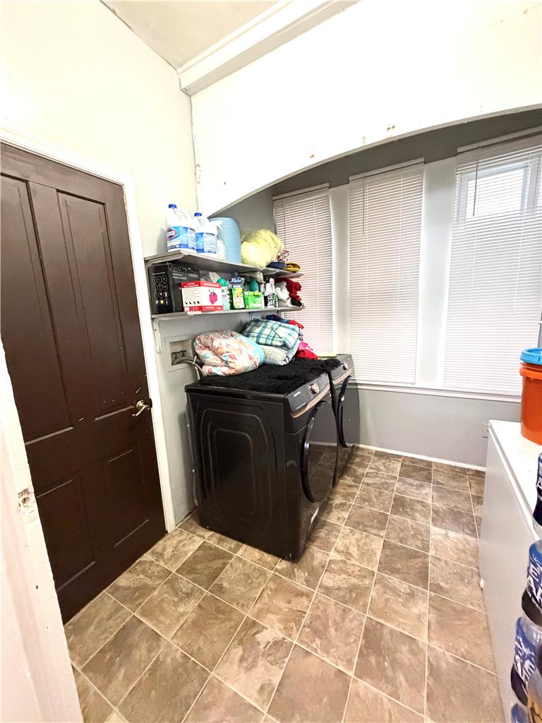 715 2nd Street Property Photo 19