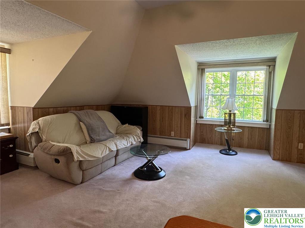 26 Center Ave Property Photo 22
