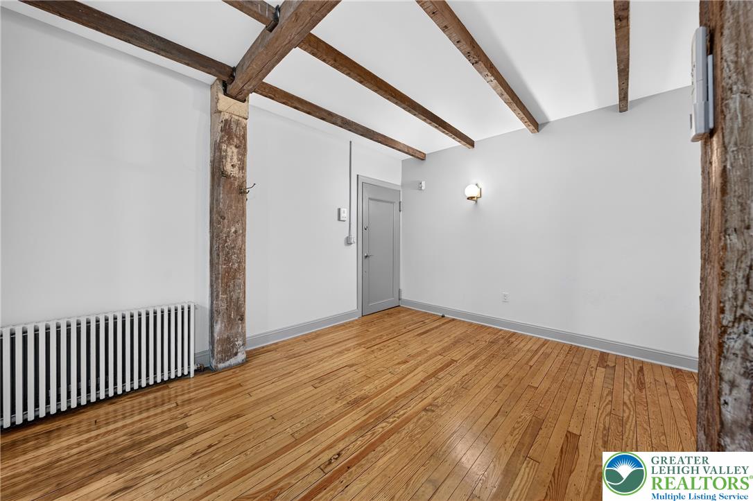 428 Northampton St 1r Property Photo 9