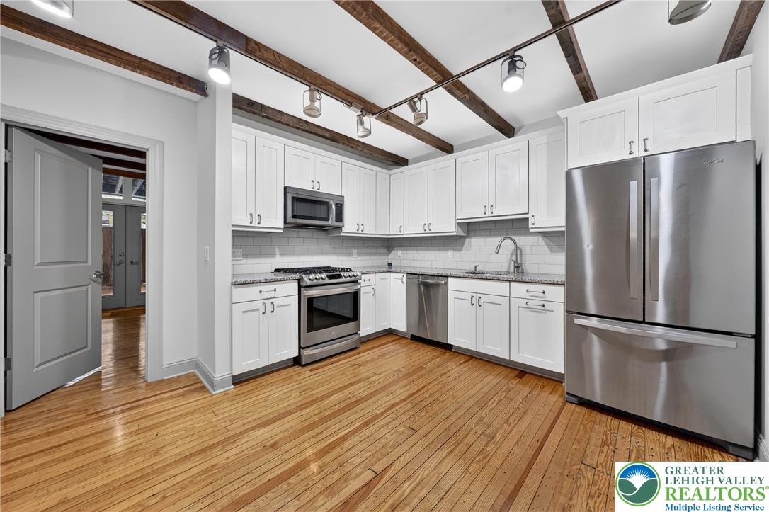 428 Northampton St 1r Property Photo 10