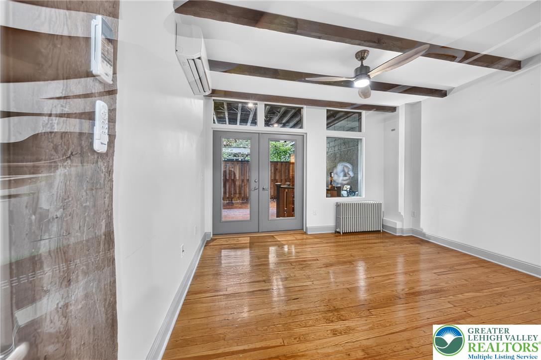 428 Northampton St 1r Property Photo 14