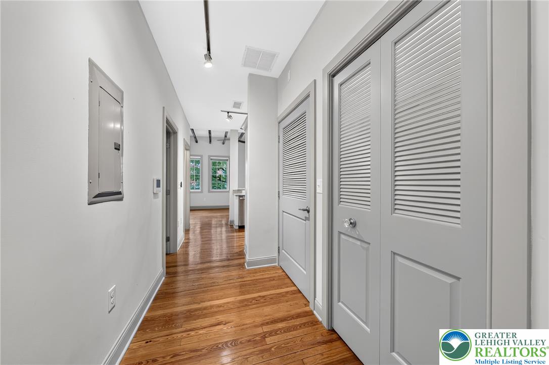 428 Northampton Street 2b Property Photo 11