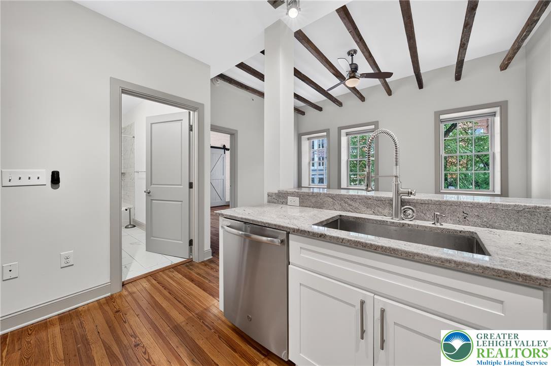 428 Northampton Street 2b Property Photo 17