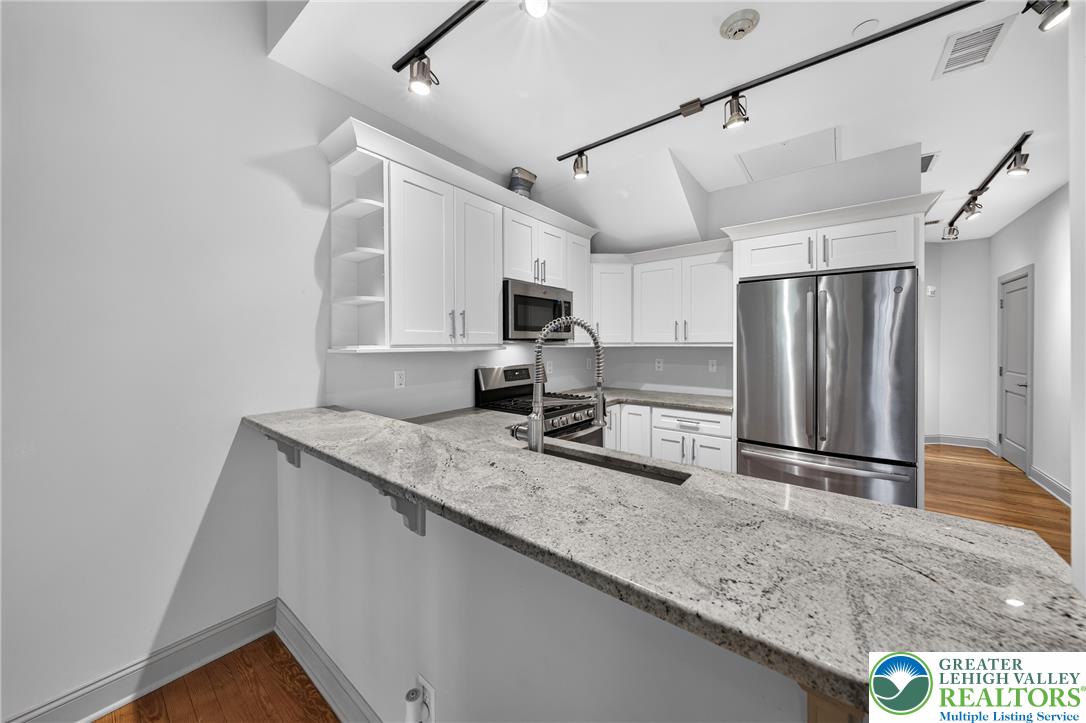 428 Northampton Street 2b Property Photo 26