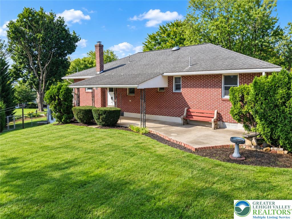 802 Maryland Street Property Photo 8