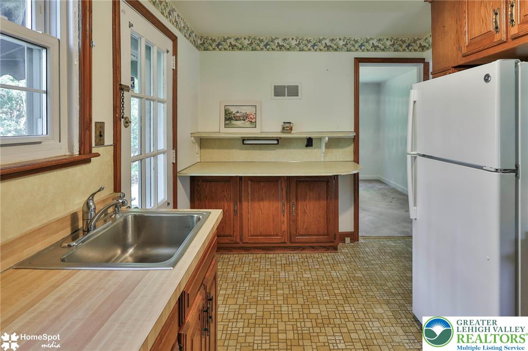 1439 Westgate Drive Property Photo 12