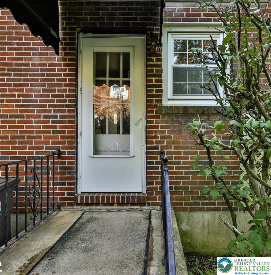 1439 Westgate Drive Property Photo 32