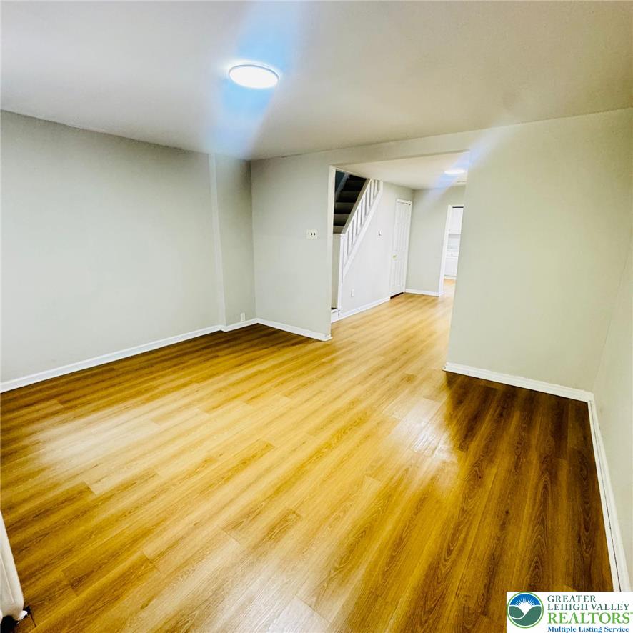 731 Chestnut Street Property Photo 2