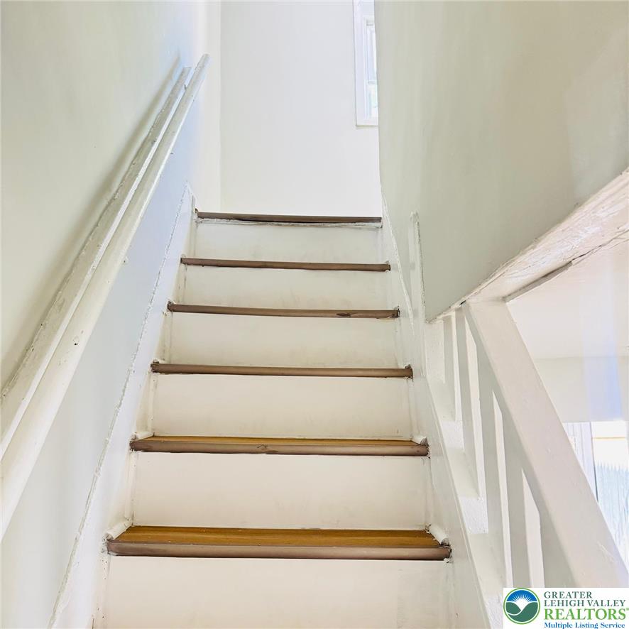 731 Chestnut Street Property Photo 14