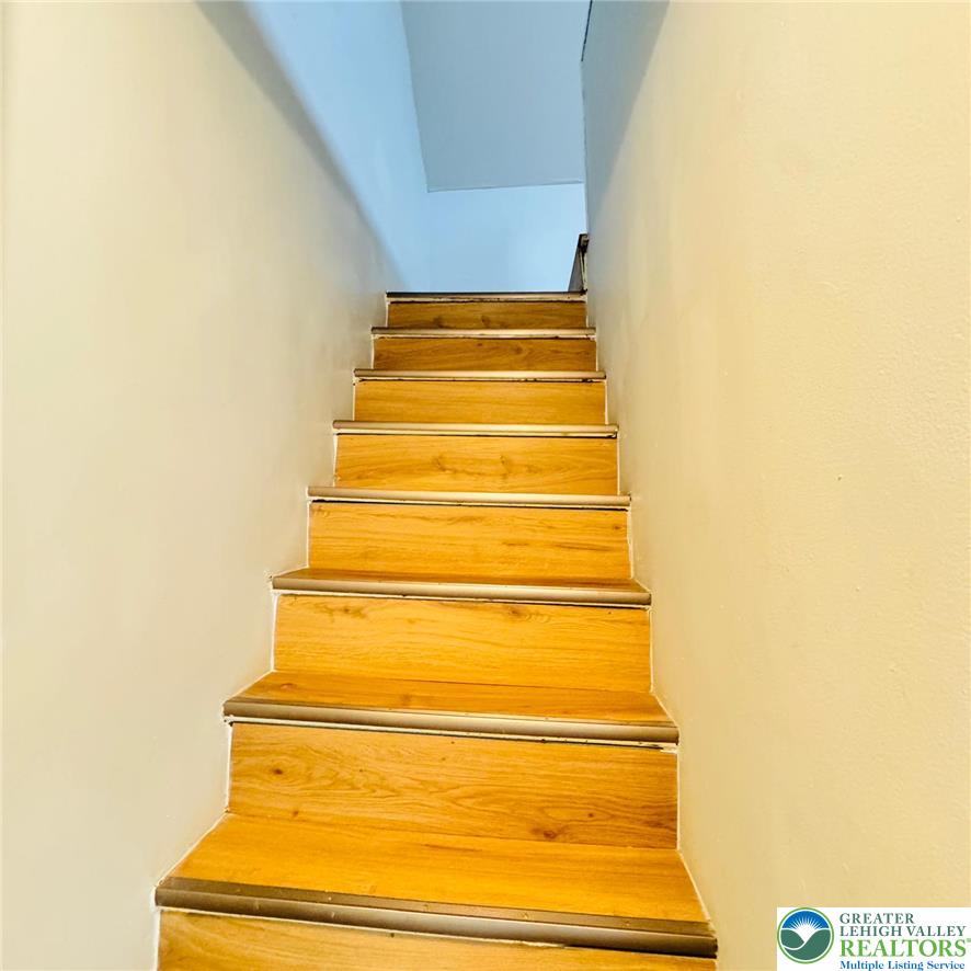 731 Chestnut Street Property Photo 24