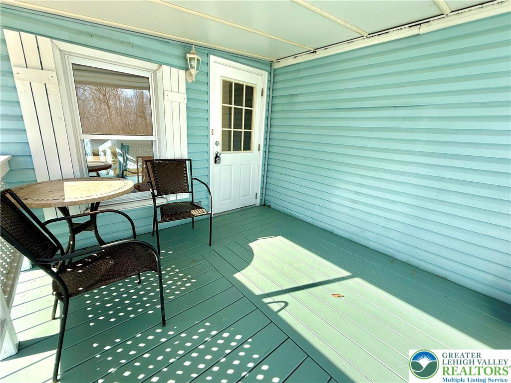 204 Molly Pitcher Road Property Photo 3