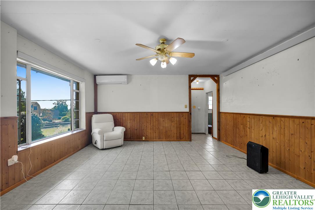 2160 Wassergass Road Property Photo 12