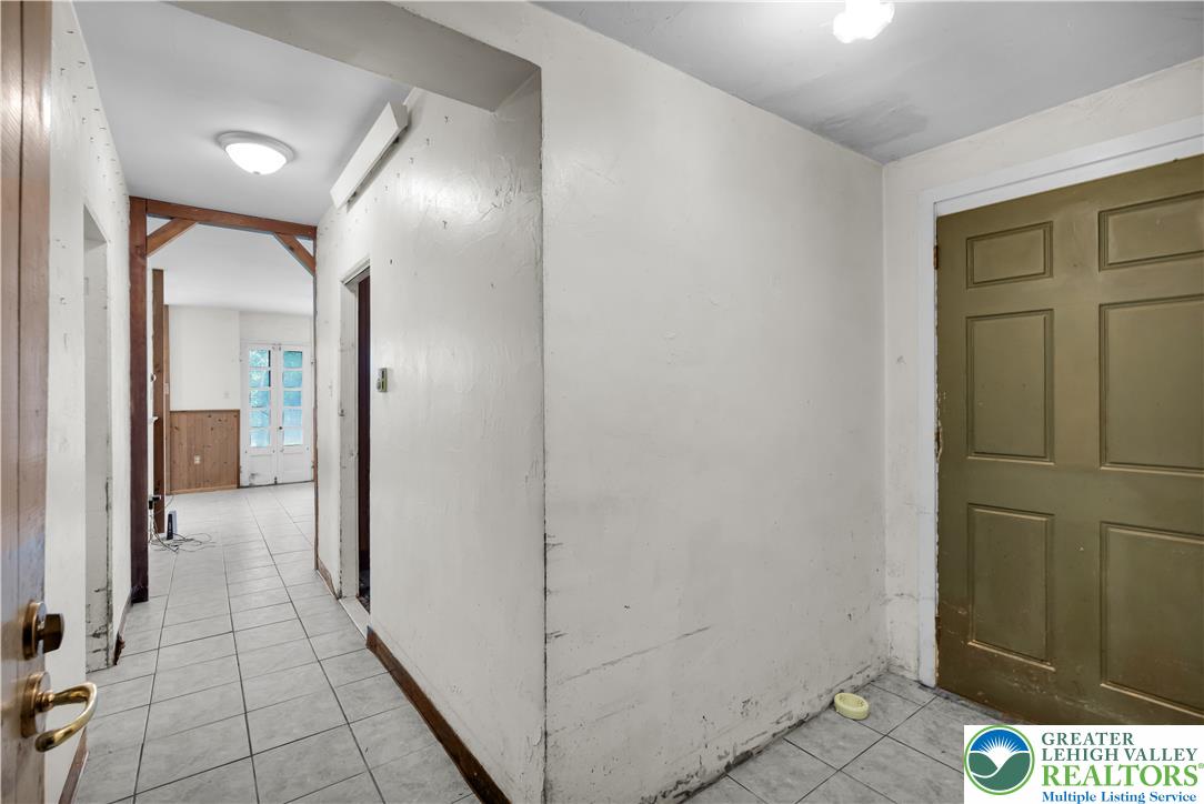 2160 Wassergass Road Property Photo 15