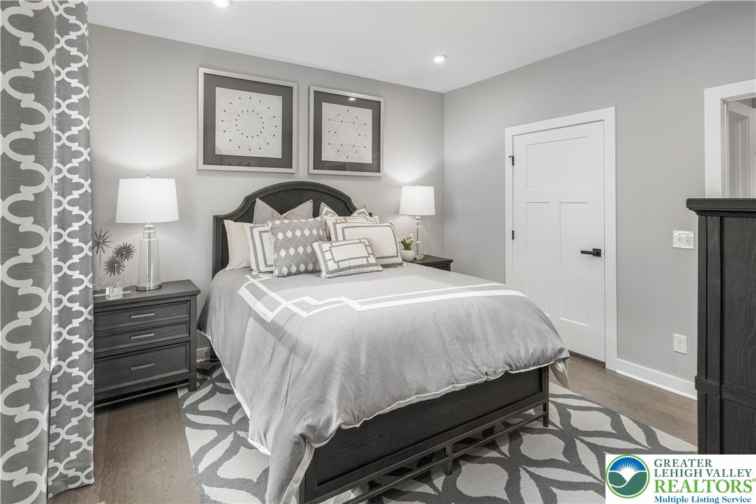 784058 Property Photo 6