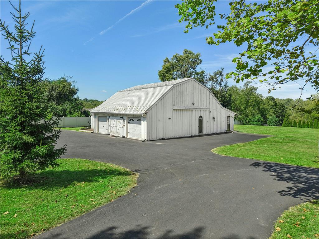 4384 Lehnenberg Road Property Photo 42