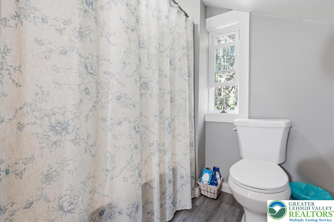 1408 Fox Gap Road Property Photo 23