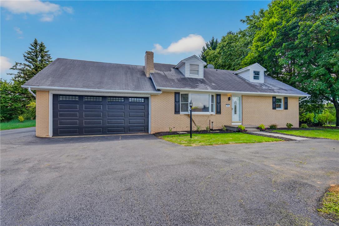 524 Clyde Street Property Photo 1