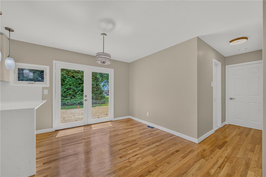 524 Clyde Street Property Photo 15