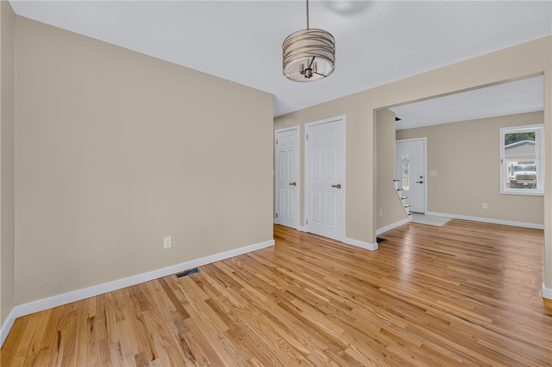 524 Clyde Street Property Photo 18