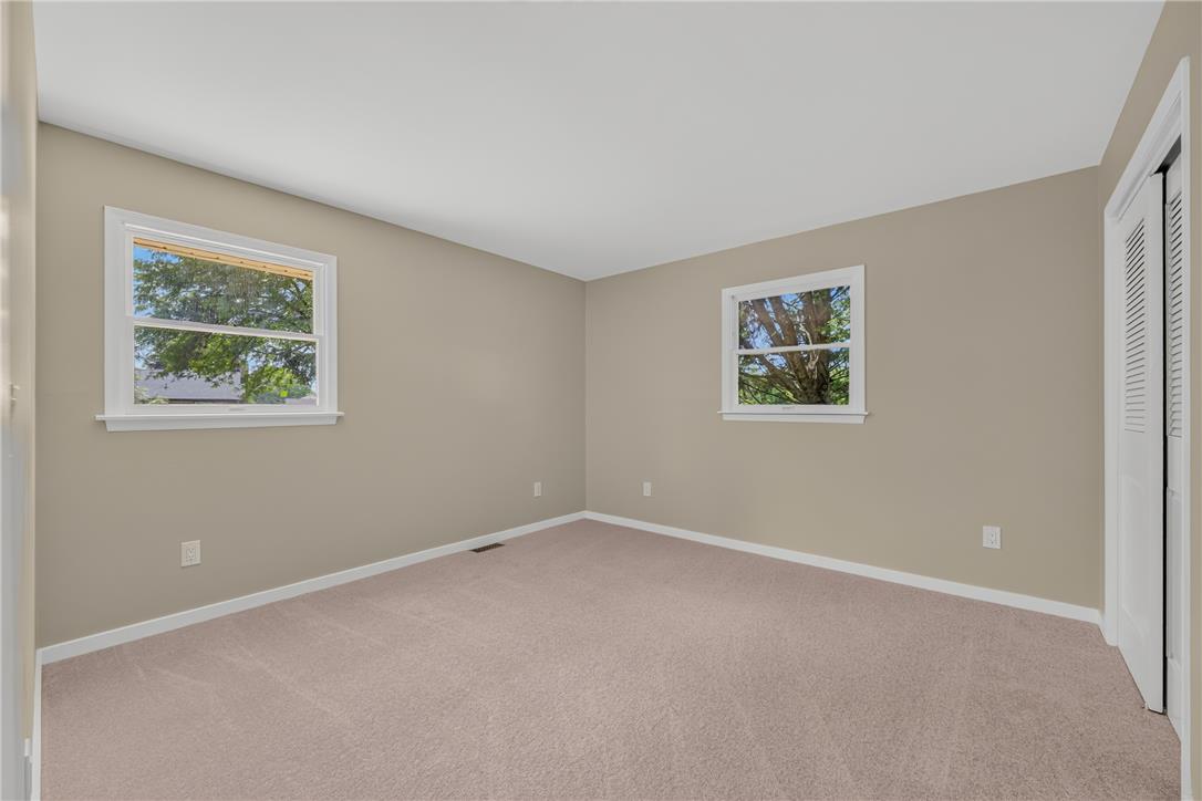524 Clyde Street Property Photo 26