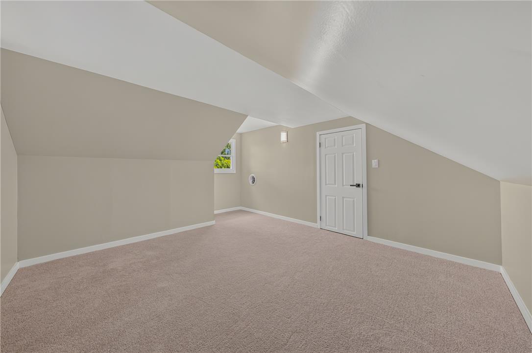 524 Clyde Street Property Photo 40