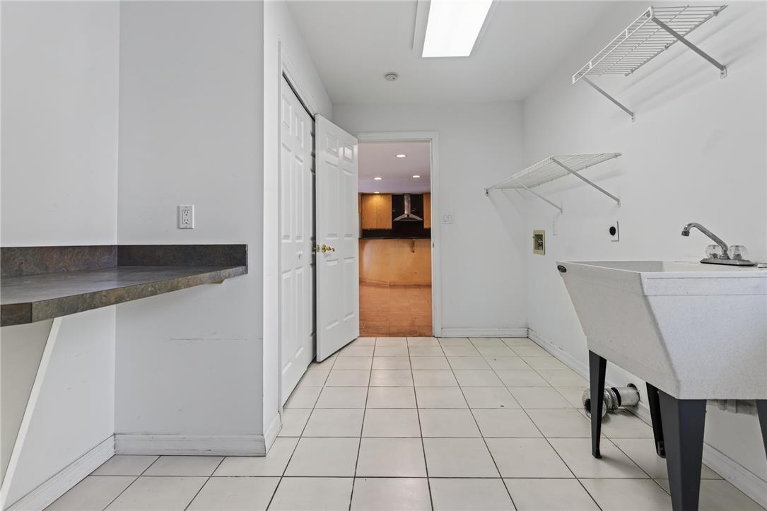 33 Oak Court Property Photo 37