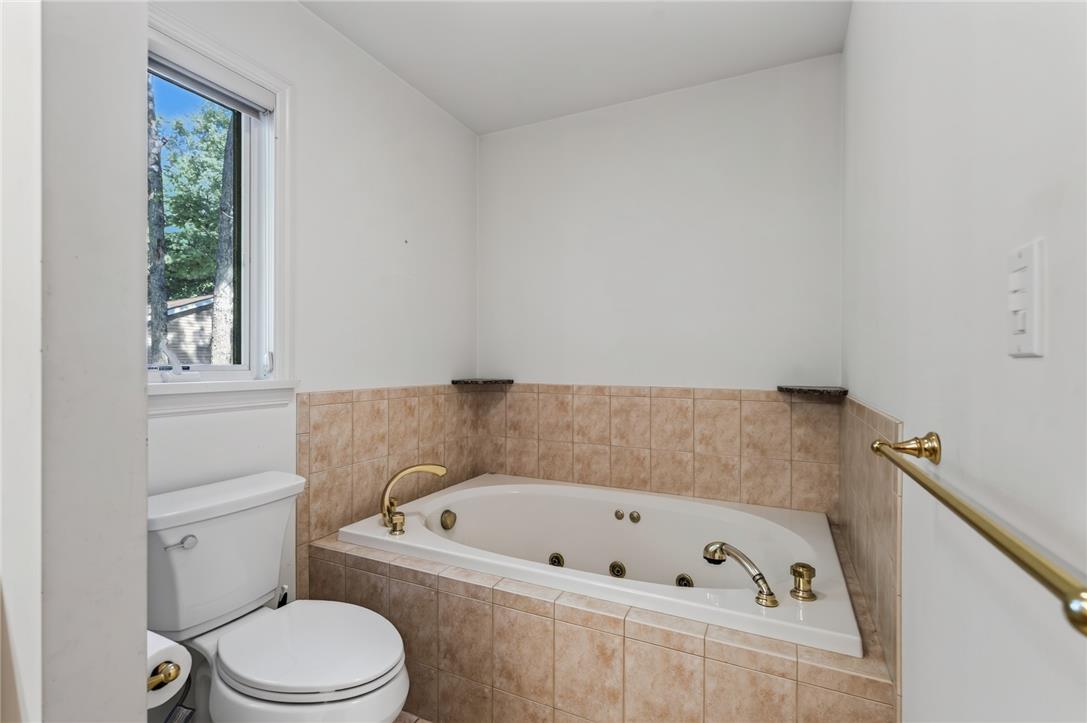 33 Oak Court Property Photo 49