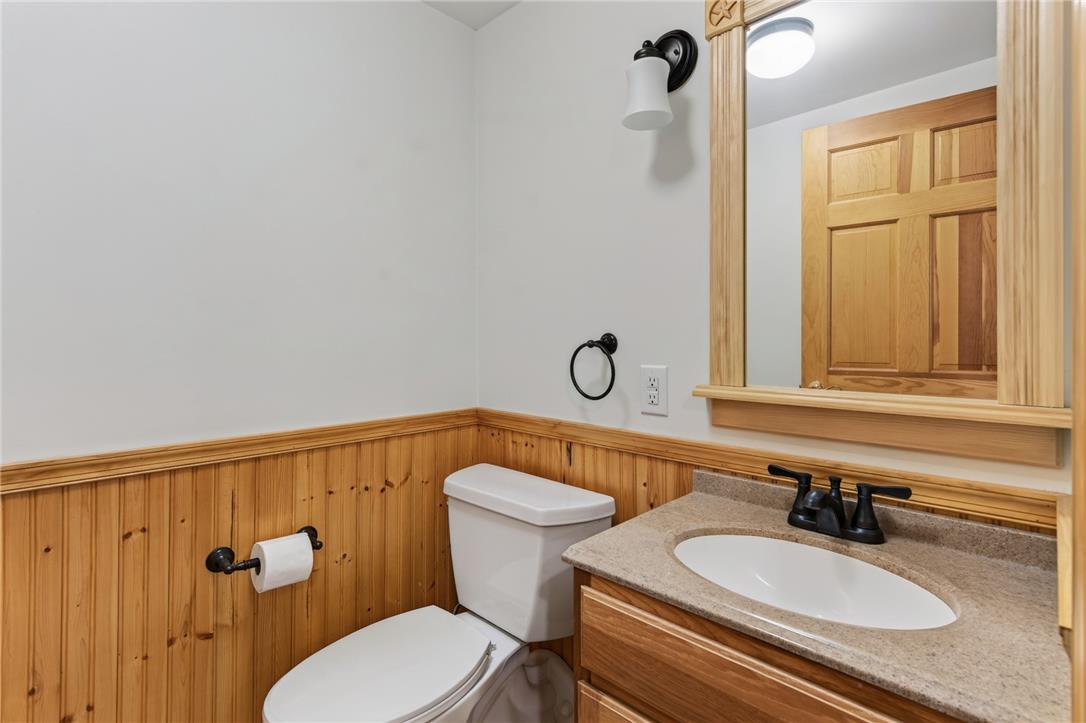 33 Oak Court Property Photo 72