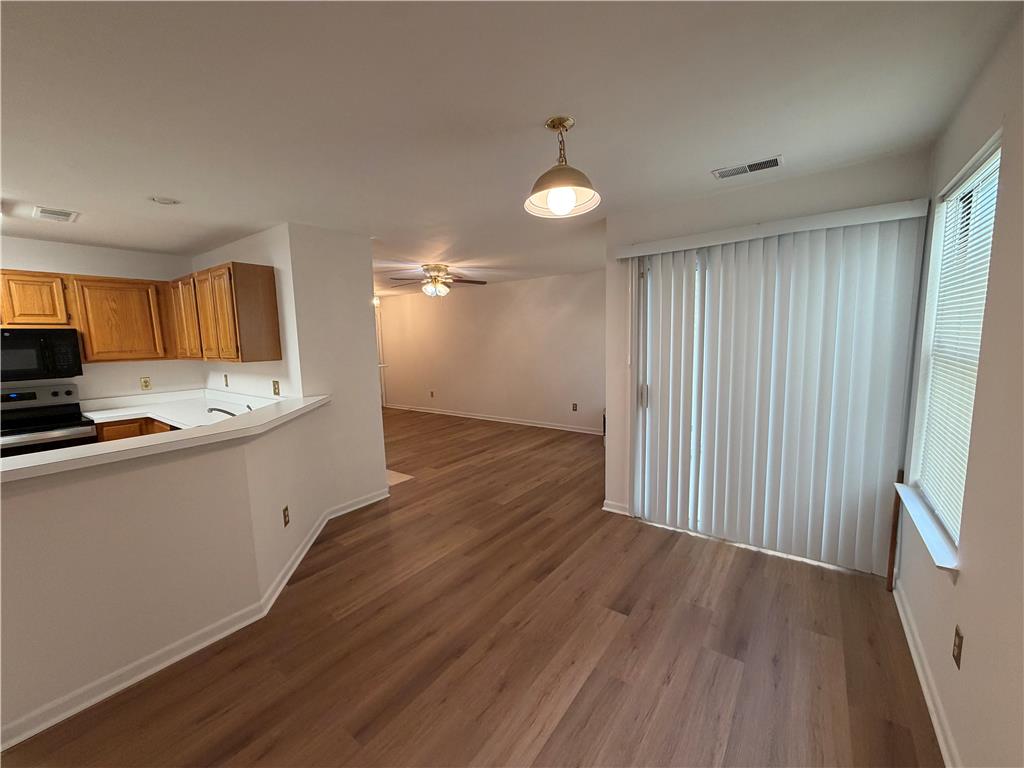 7359 Sauerkraut Lane G Property Photo 10
