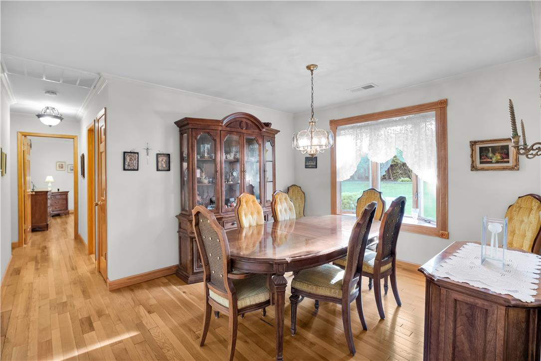 3915 Hecktown Road Property Photo 17