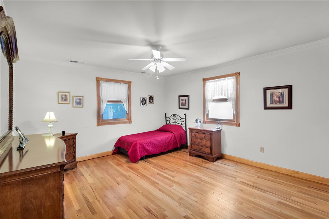 3915 Hecktown Road Property Photo 24