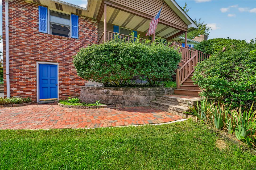 395 Sunrise Boulevard Property Photo 5