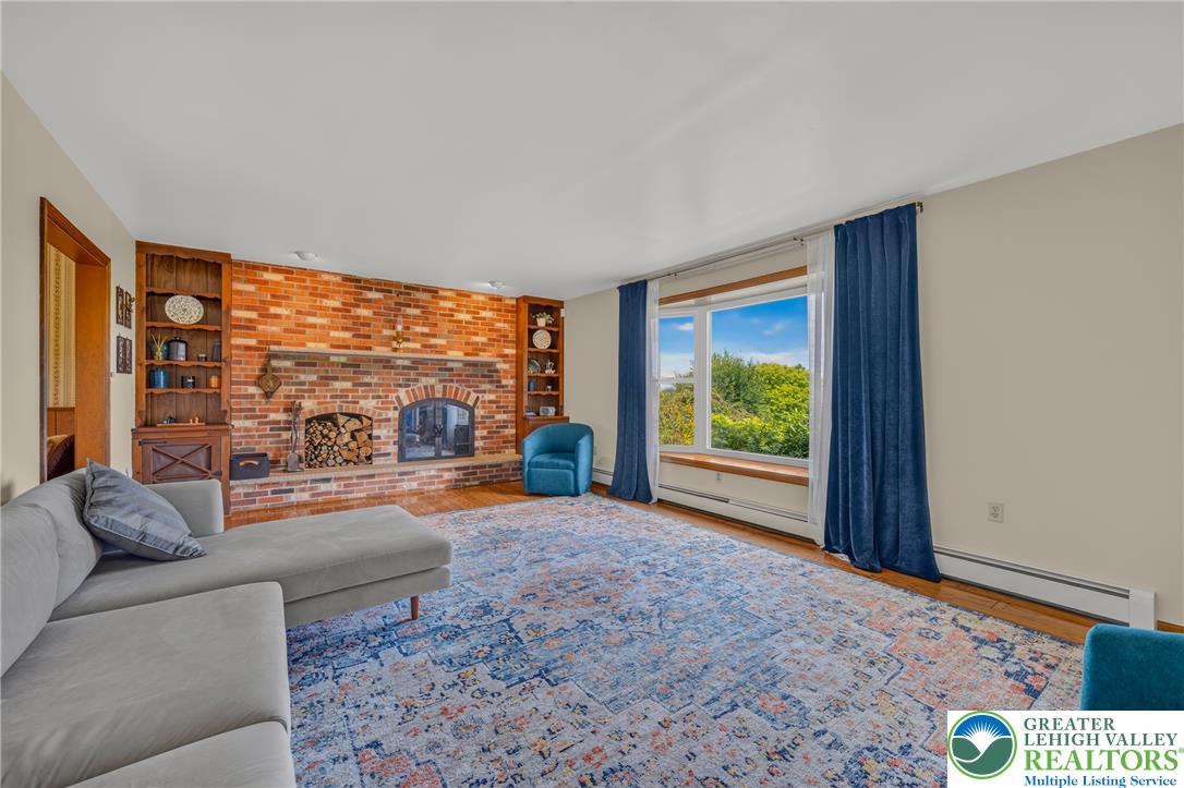 395 Sunrise Boulevard Property Photo 10