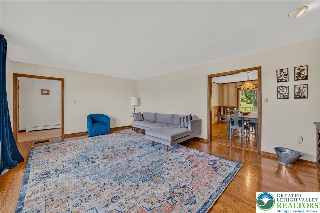 395 Sunrise Boulevard Property Photo 13