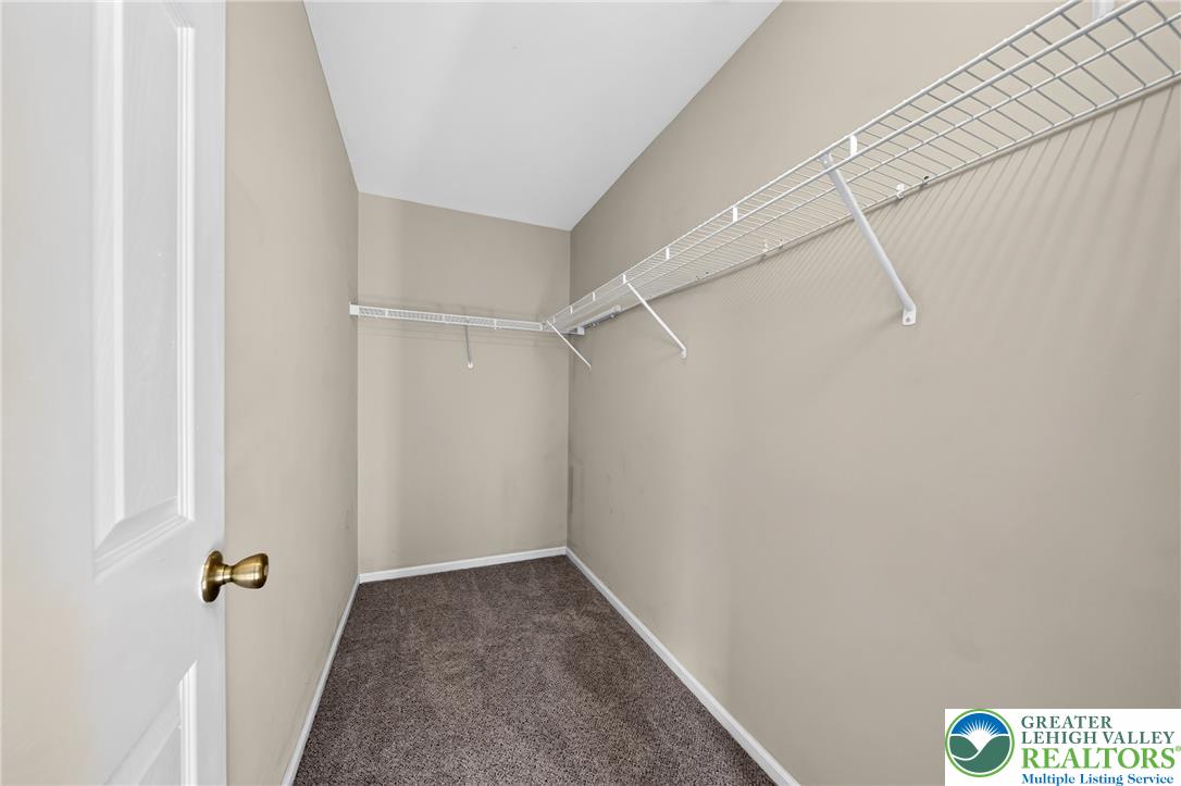 210 Shirley Lane Property Photo 26