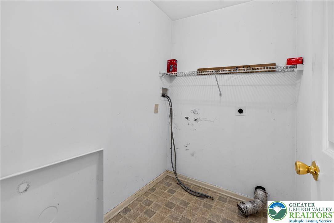 210 Shirley Lane Property Photo 32