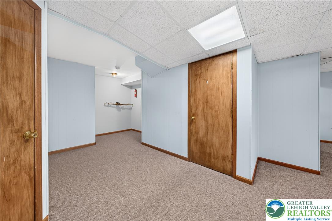 210 Shirley Lane Property Photo 35