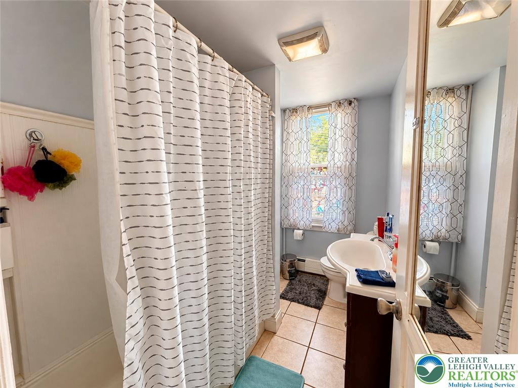 1147 Wood Avenue Property Photo 9