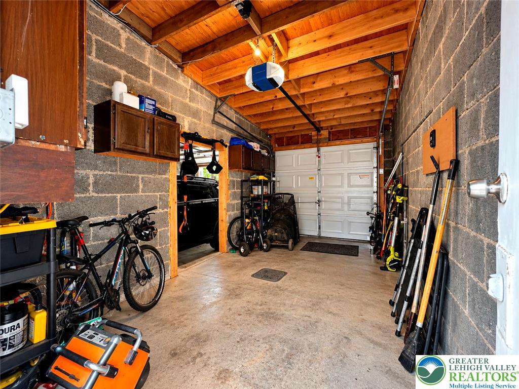 1147 Wood Avenue Property Photo 22