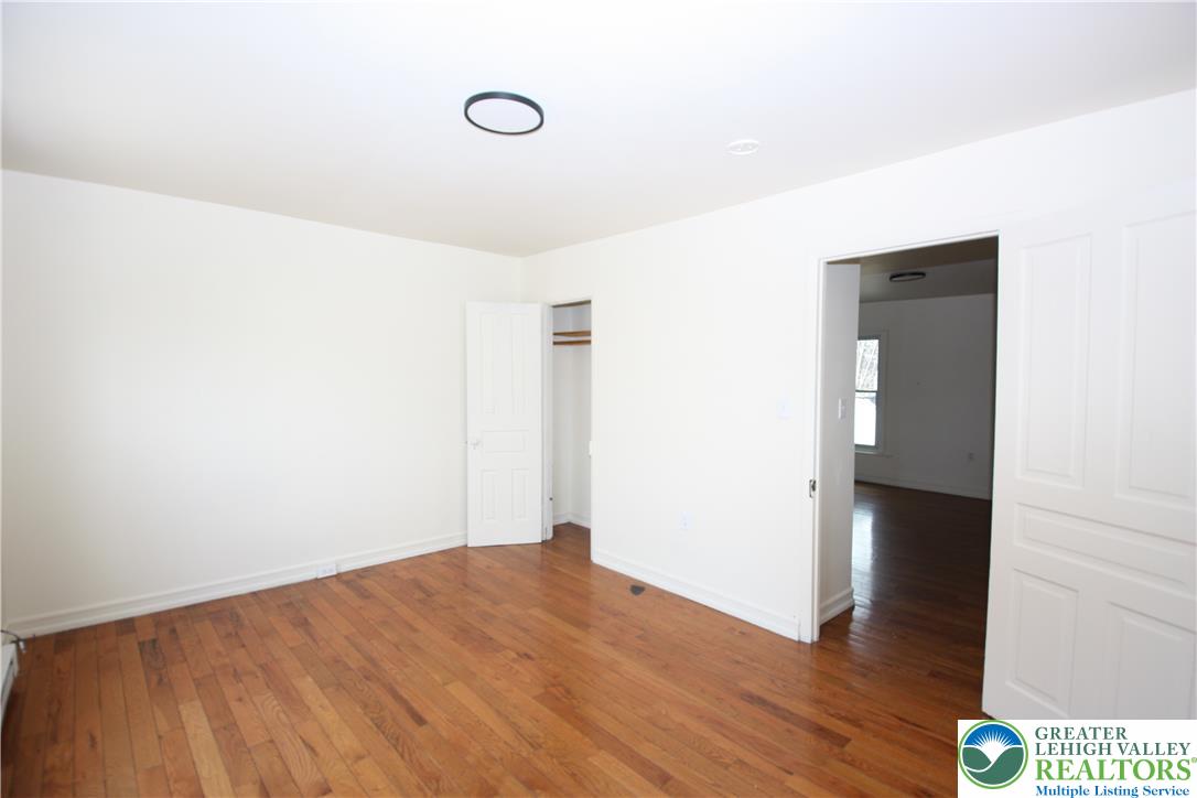 320 N Law Street Property Photo 3