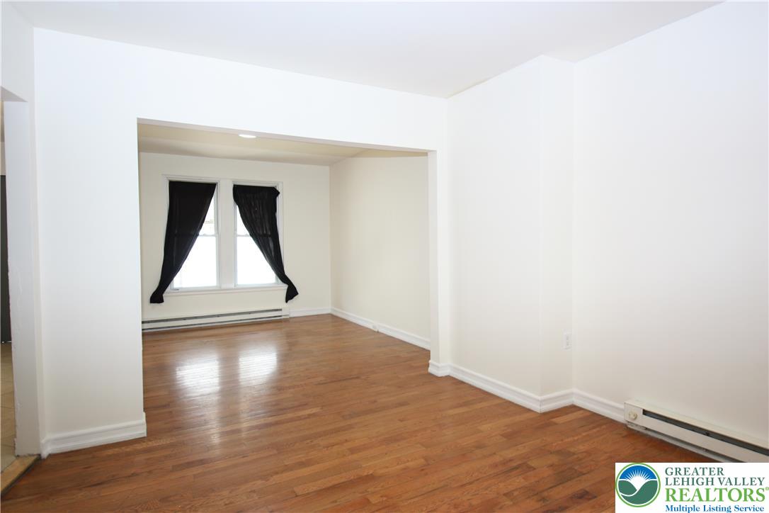 320 N Law Street Property Photo 12