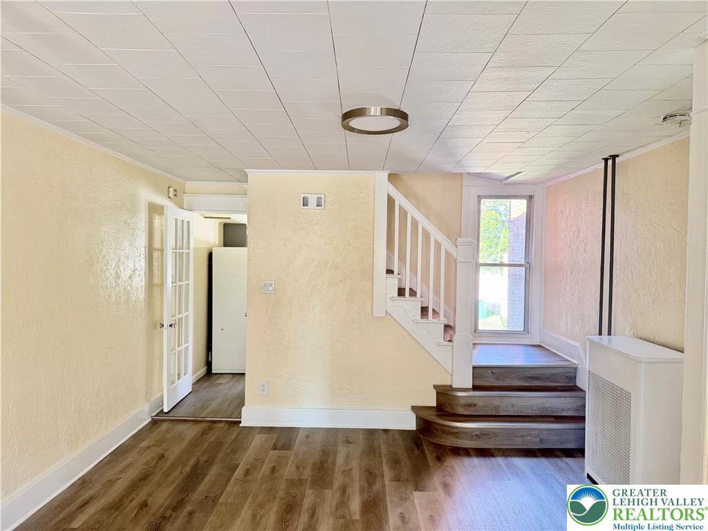 2005 West Washington Street Property Photo 4