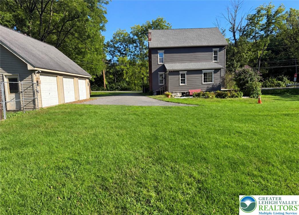 740 Engler Road Property Photo 12